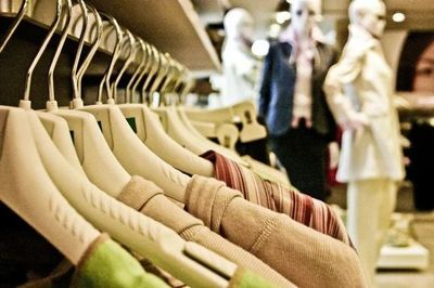 【深度】与疫情共存两年 美国、欧盟、日本、中国纺织品服装零售市场发展与趋势探析